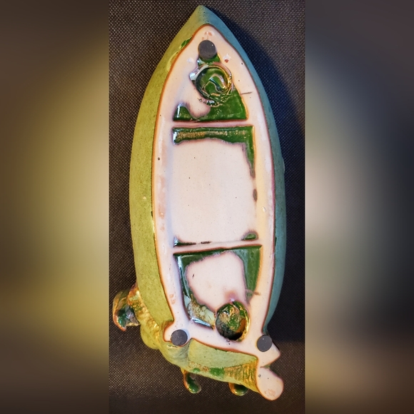 Vintage Pottery Art Decor Leaf Serving Dish with Birds - Picture 6 of 7